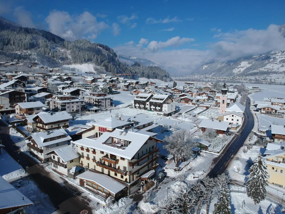 Gasthof Zum Loewen Aschau Im Zillertal Экстерьер фото