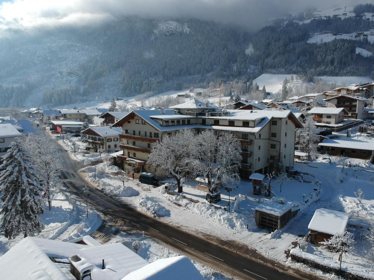 Gasthof Zum Loewen Aschau Im Zillertal Экстерьер фото